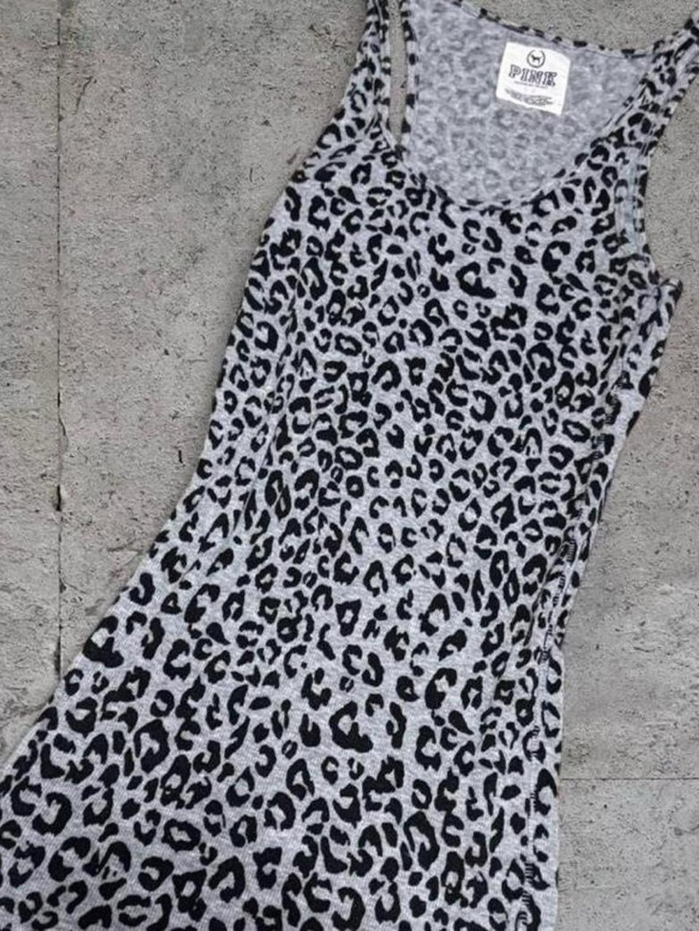 PINK Victoria’s Secret Grey Leopard Print Tank Top